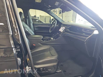 2023 Jeep Grand Cherokee L Overland - miniatura 8