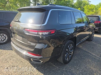 2023 Jeep Grand Cherokee L Overland - miniatura 4