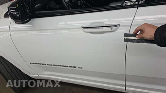 2023 Jeep Grand Cherokee L Overland - miniatura 33