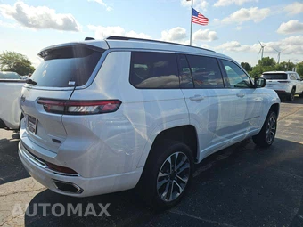 2023 Jeep Grand Cherokee L Overland - miniatura 3