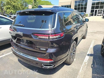 2023 Jeep Grand Cherokee L Overland - miniatura 3