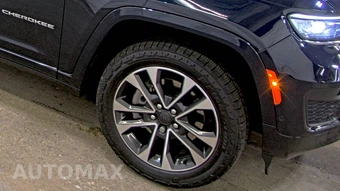 2023 Jeep Grand Cherokee L Overland - miniatura 8