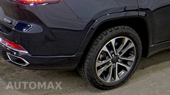 2023 Jeep Grand Cherokee L Overland - miniatura 9