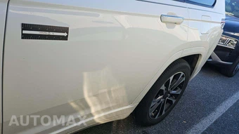 2023 Jeep Grand Cherokee L Overland - miniatura 22