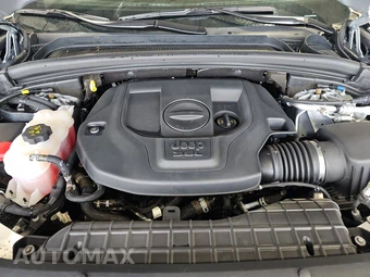2023 Jeep Grand Cherokee L Overland - miniatura 16