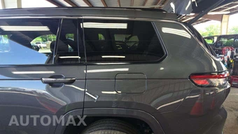 2023 Jeep Grand Cherokee L Overland - miniatura 22
