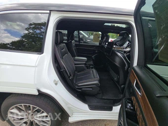 2023 Jeep Grand Cherokee L Summit - miniatura 17