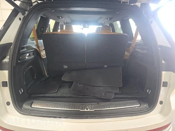 2023 Jeep Grand Cherokee L Summit - miniatura 17