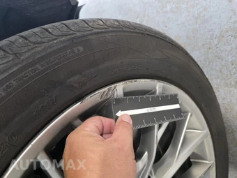 2023 Jeep Grand Cherokee L Summit - miniatura 32