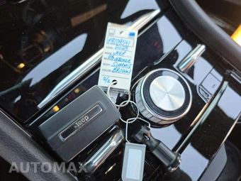 2023 Jeep Grand Cherokee L Summit - miniatura 8