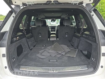 2023 Jeep Grand Cherokee L Summit - miniatura 17