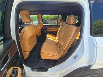 2023 Jeep Grand Cherokee L Summit - miniatura 13