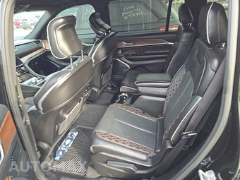 2023 Jeep Grand Cherokee L Summit - miniatura 13