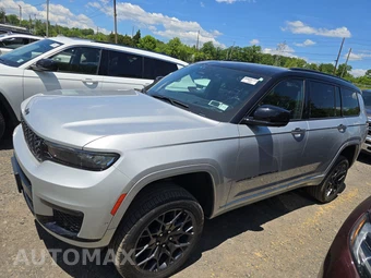 2023 Jeep Grand Cherokee L Summit Reserve
