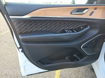 2023 Jeep Grand Cherokee L Summit Reserve - miniatura 9