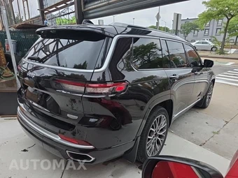 2023 Jeep Grand Cherokee L Summit Reserve - miniatura 4
