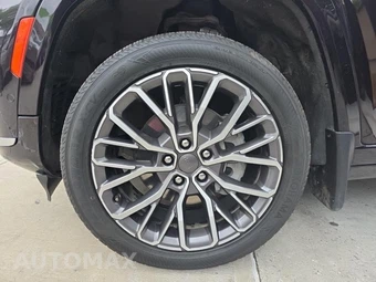 2023 Jeep Grand Cherokee L Summit Reserve - miniatura 8
