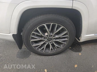 2023 Jeep Grand Cherokee L Summit Reserve - miniatura 30