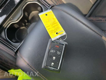 2023 Jeep Grand Cherokee L Summit Reserve - miniatura 8
