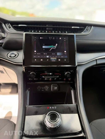 2023 Jeep Grand Cherokee Laredo - miniatura 10