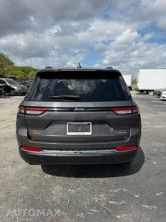 2023 Jeep Grand Cherokee Laredo - miniatura 5