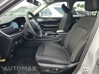 2023 Jeep Grand Cherokee Laredo - miniatura 7