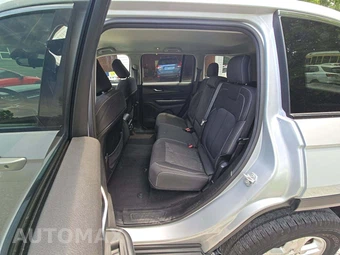 2023 Jeep Grand Cherokee Laredo - miniatura 10