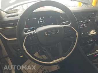 2023 Jeep Grand Cherokee Laredo - miniatura 10