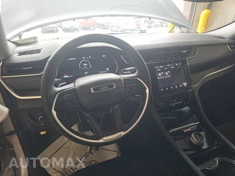 2023 Jeep Grand Cherokee Laredo - miniatura 11