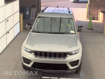 2023 Jeep Grand Cherokee Laredo - miniatura 2