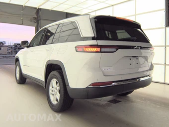 2023 Jeep Grand Cherokee Laredo - miniatura 6