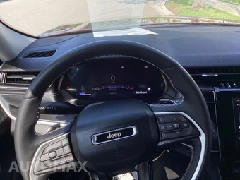 2023 Jeep Grand Cherokee Laredo - miniatura 16