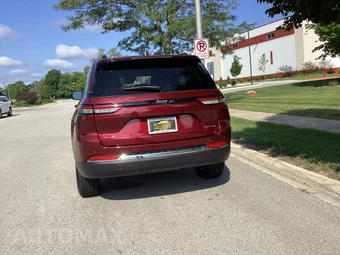 2023 Jeep Grand Cherokee Laredo - miniatura 6