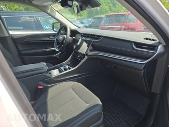 2023 Jeep Grand Cherokee Laredo - miniatura 8