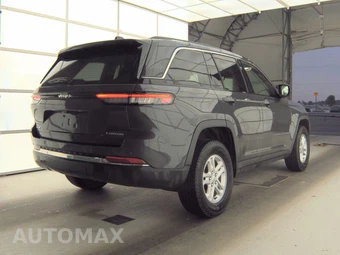 2023 Jeep Grand Cherokee Laredo - miniatura 4