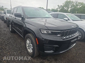 2023 Jeep Grand Cherokee Laredo - miniatura 3