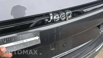 2023 Jeep Grand Cherokee Laredo - miniatura 18