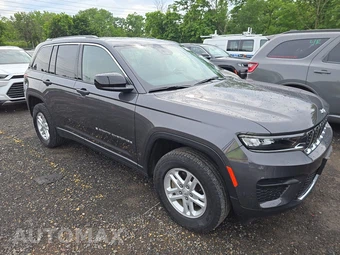 2023 Jeep Grand Cherokee Laredo - miniatura 3