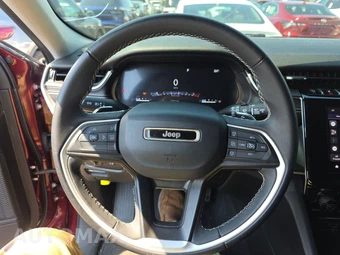 2023 Jeep Grand Cherokee Laredo - miniatura 16