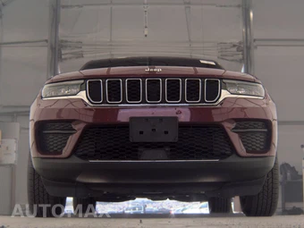 2023 Jeep Grand Cherokee Laredo - miniatura 3