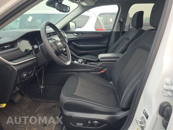 2023 Jeep Grand Cherokee Laredo - miniatura 13