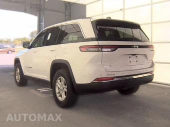 2023 Jeep Grand Cherokee Laredo - miniatura 8