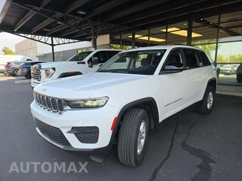2023 Jeep Grand Cherokee Laredo