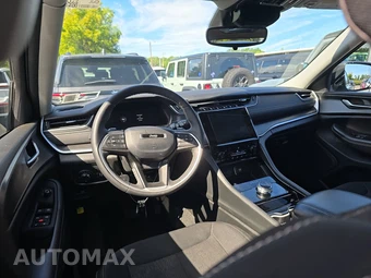 2023 Jeep Grand Cherokee Laredo - miniatura 11