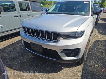 2023 Jeep Grand Cherokee Laredo - miniatura 2