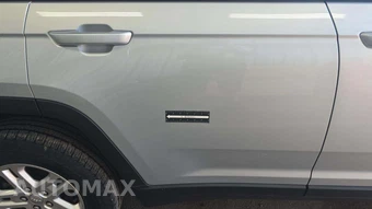2023 Jeep Grand Cherokee Laredo - miniatura 29