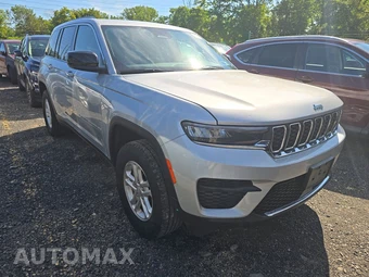 2023 Jeep Grand Cherokee Laredo - miniatura 3