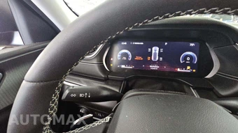 2023 Jeep Grand Cherokee Laredo - miniatura 23