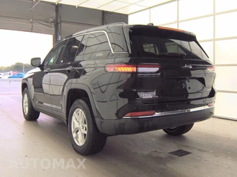 2023 Jeep Grand Cherokee Laredo - miniatura 6