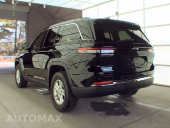 2023 Jeep Grand Cherokee Laredo - miniatura 6